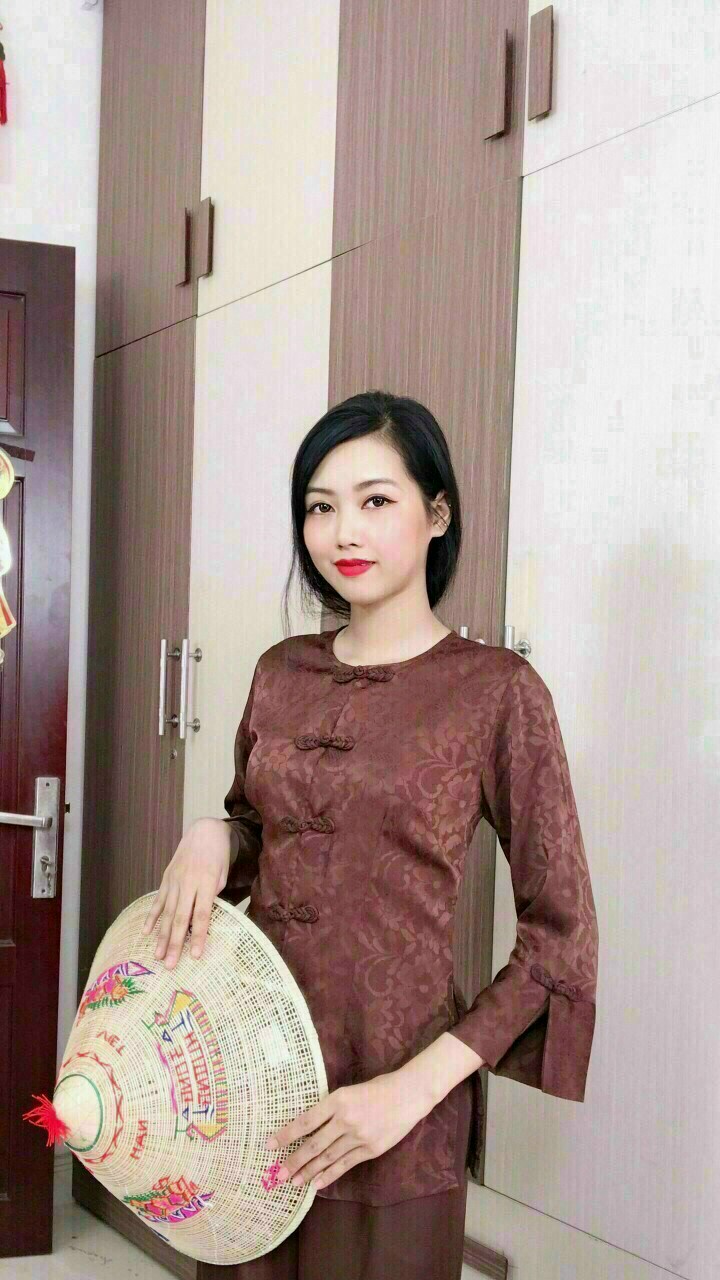 Bà ba cách tân cao cấp (nâu)